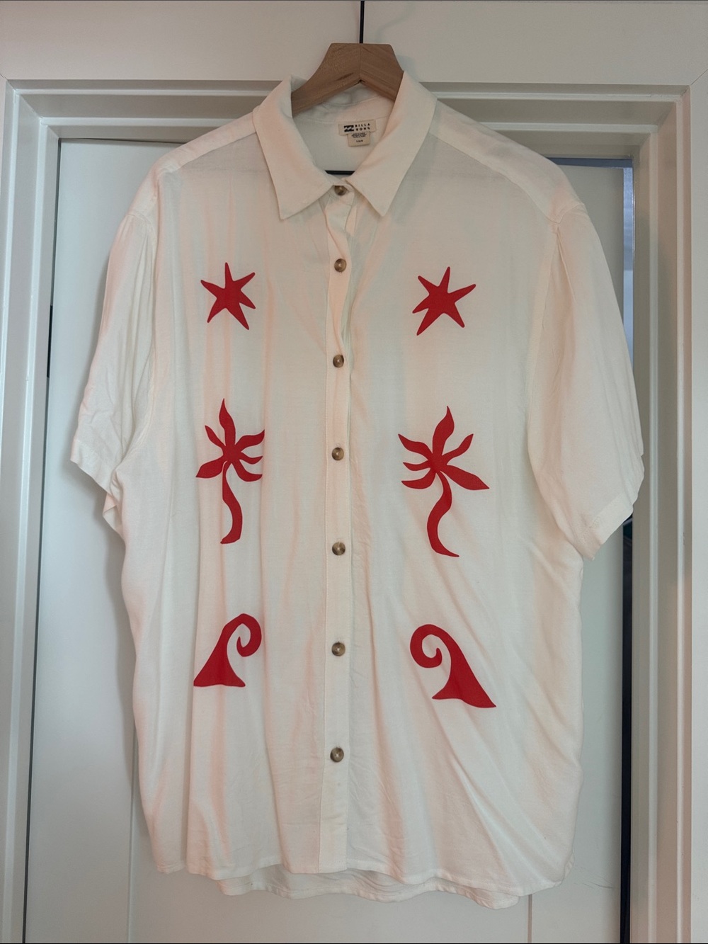 Billabong White Short-Sleeve Button-Up Shirt with Red Graphic Accents